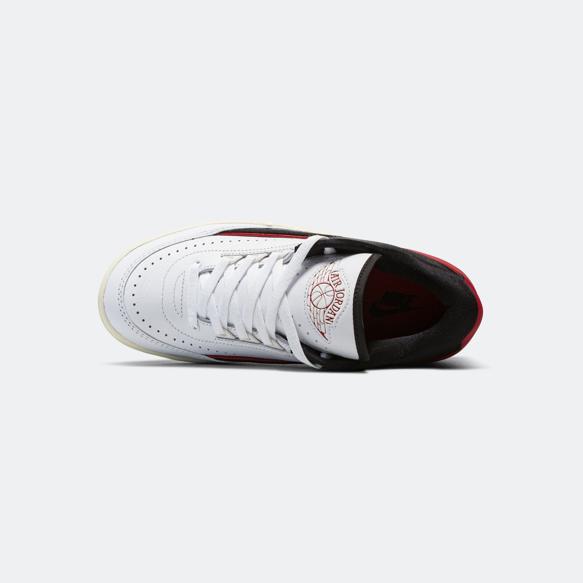 Womens Air Jordan 2 Retro Low - White/University Red-Black-Coconut Milk