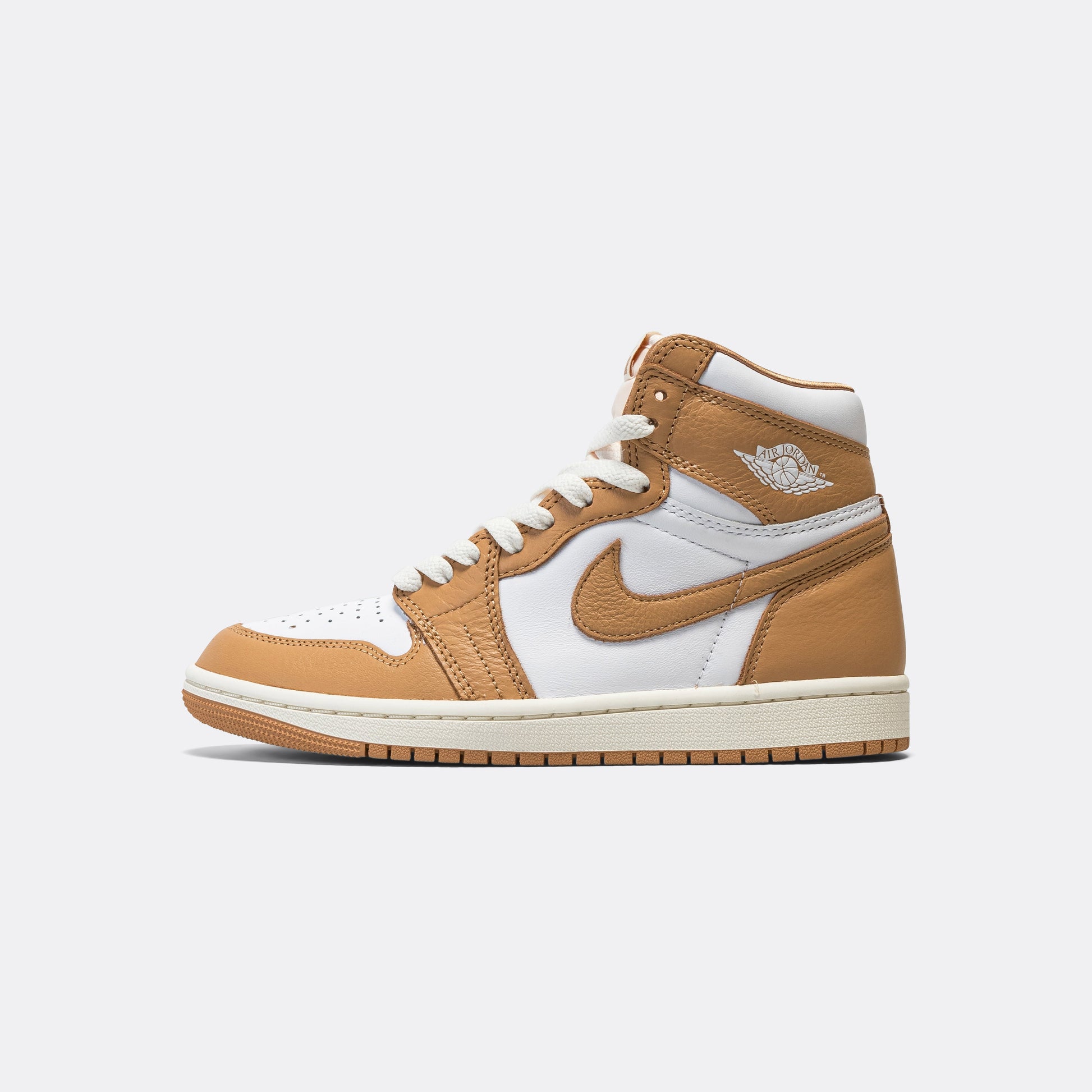 Womens Air Jordan 1 Retro Hi OG - Praline/White-Black