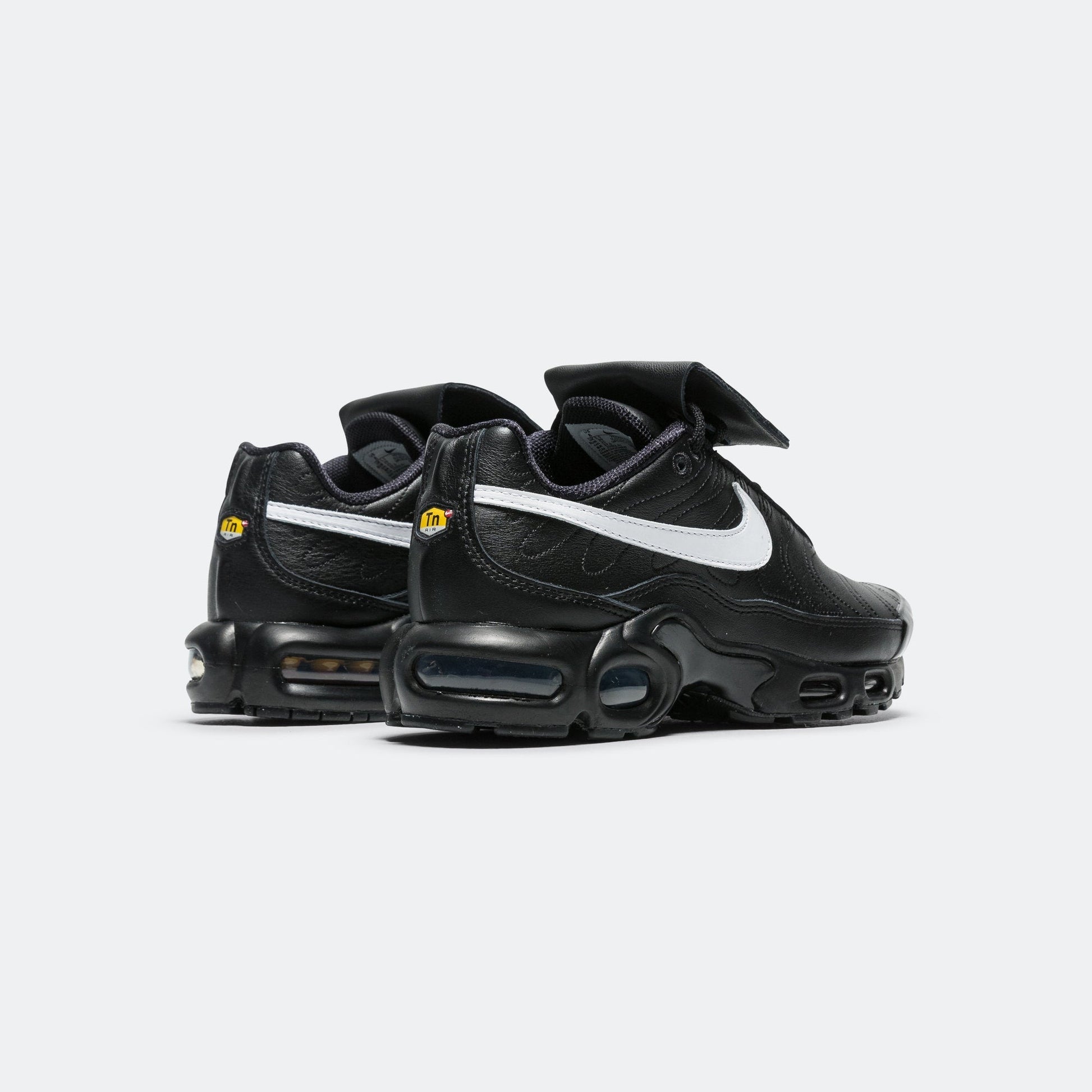 Womens Air Max Plus - Black/White