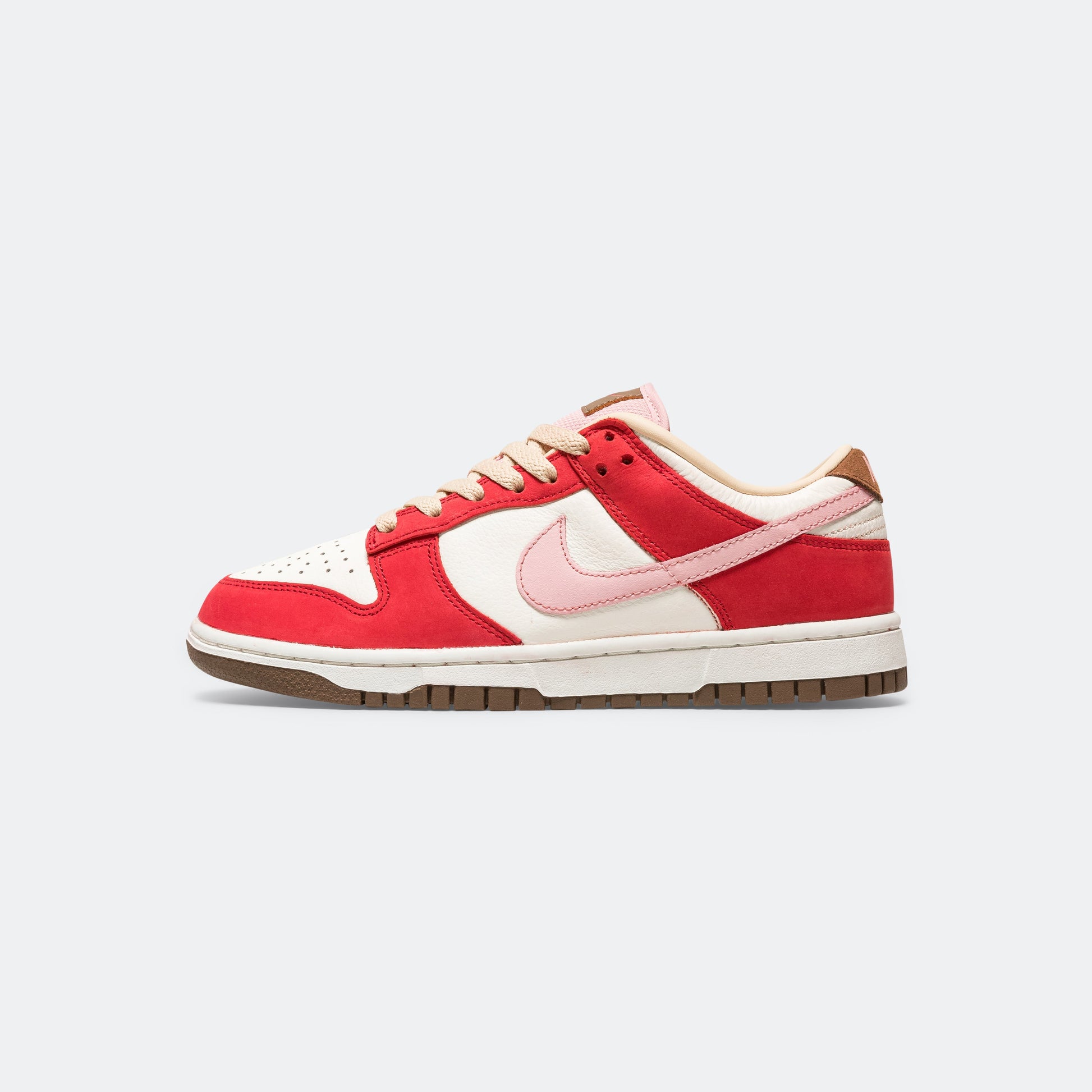 Womens Dunk Low PRM - Sport Red/Sheen-Straw-Sail