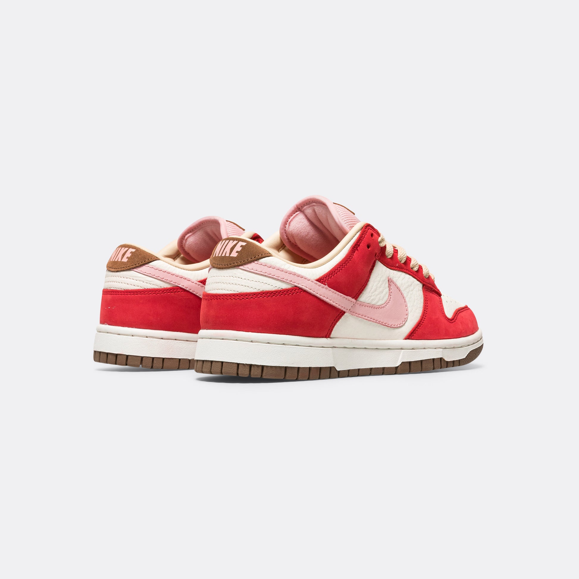 Womens Dunk Low PRM - Sport Red/Sheen-Straw-Sail
