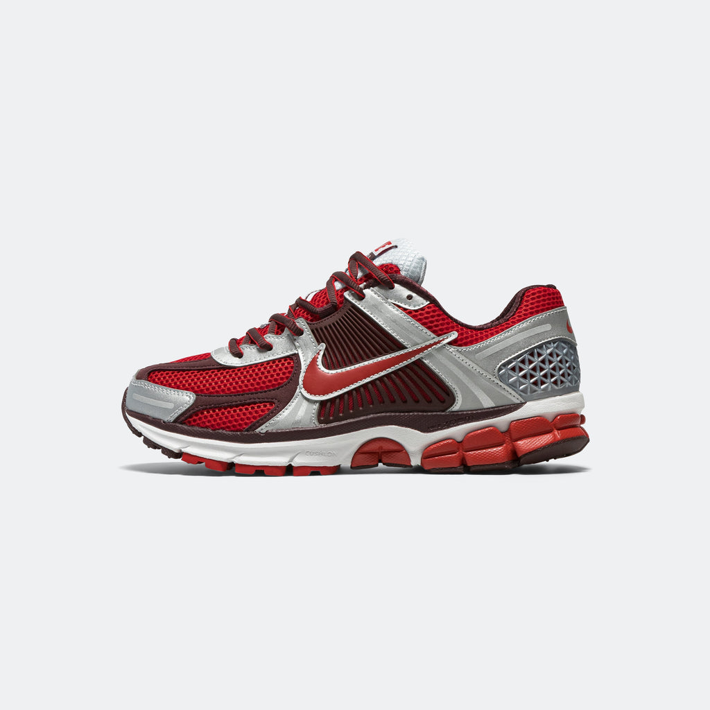 Womens Vomero 5 - Mystic Red/Metallic Platinum