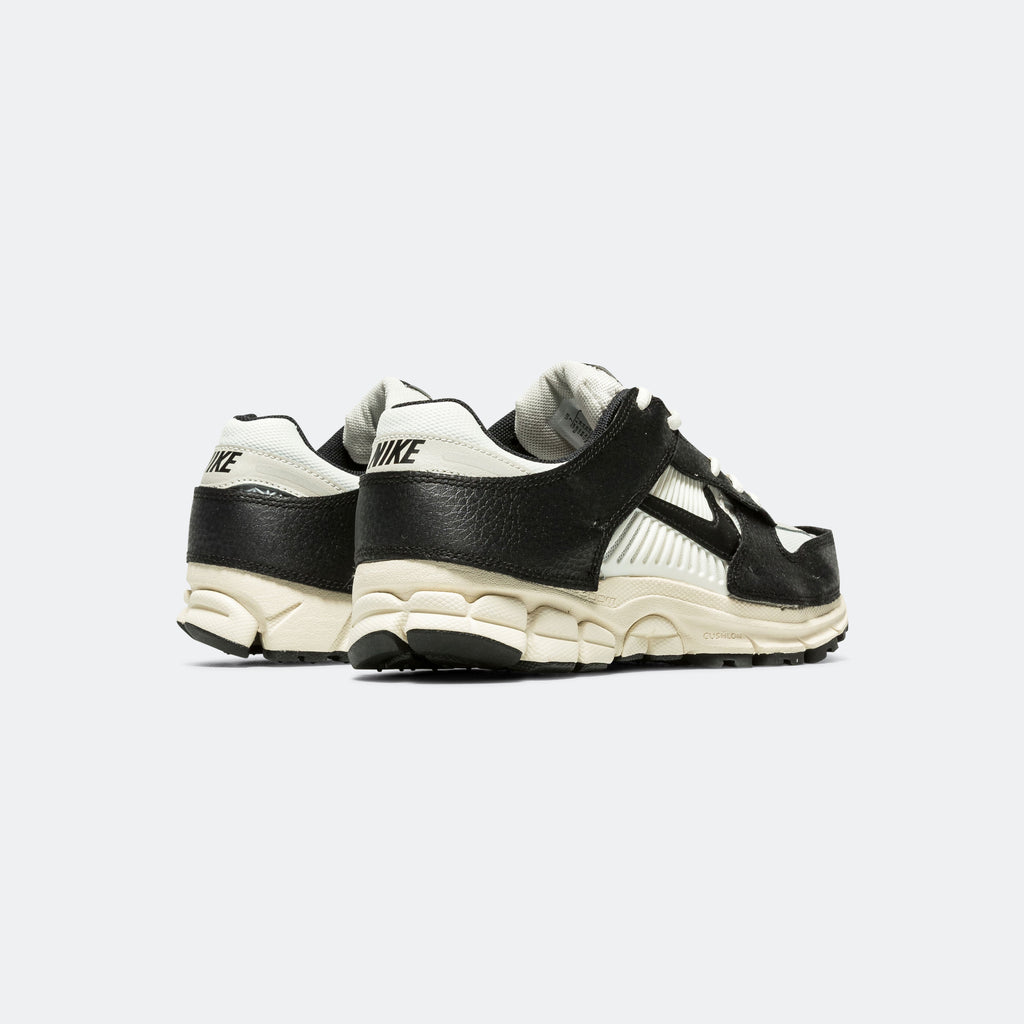 Womens Zoom Vomero 5 PRM - Sail/Black-Light Bone-Wolf Grey
