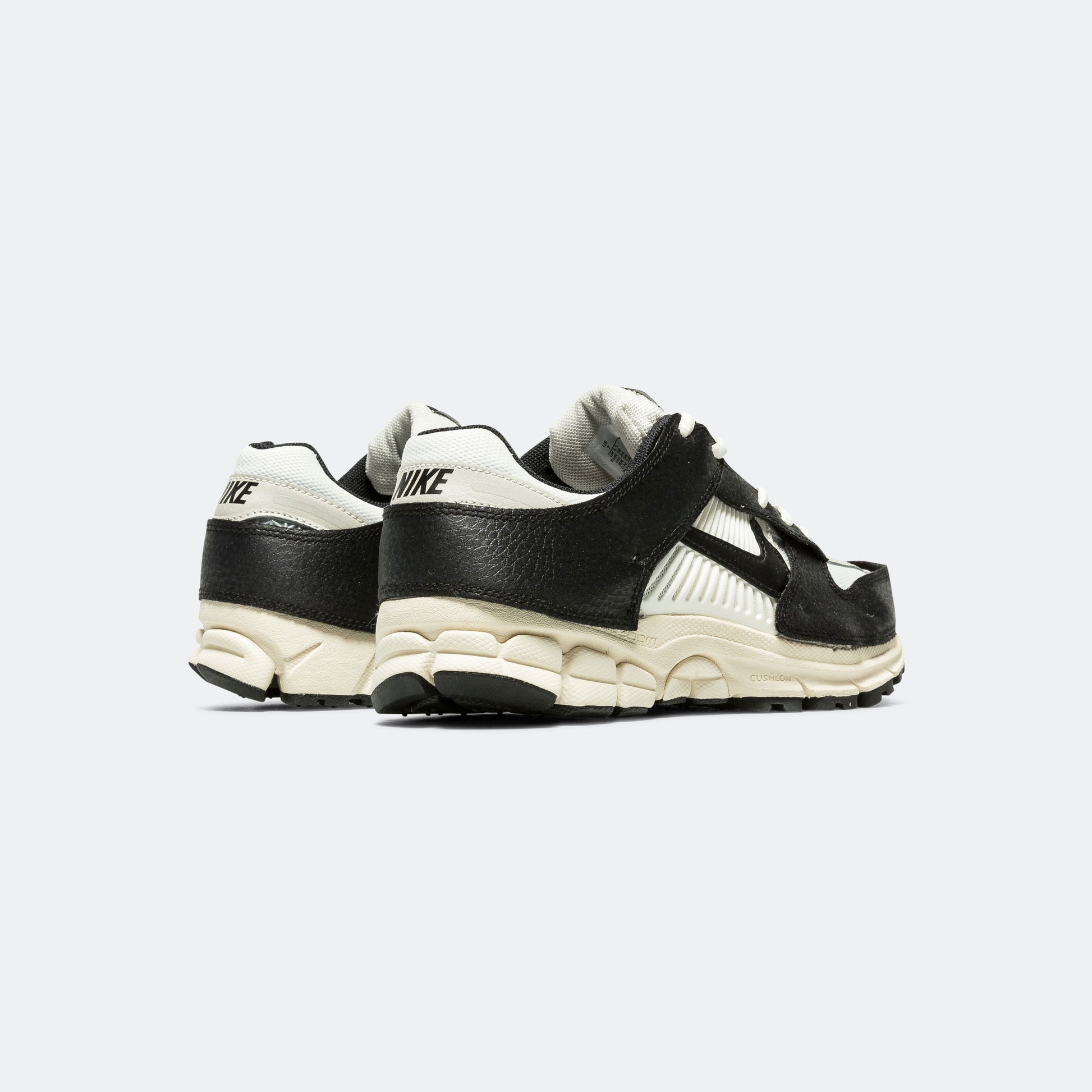 Womens Zoom Vomero 5 PRM - Sail/Black-Light Bone-Wolf Grey