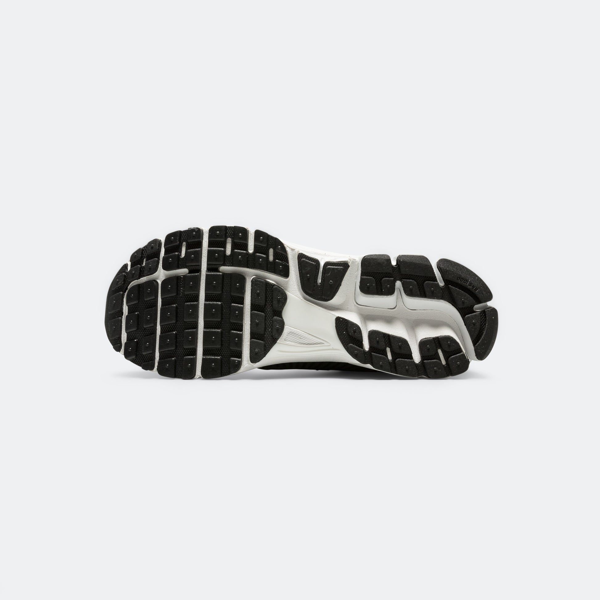 Zoom Vomero 5 - Black/Picante Red-Iron Grey-Summit White