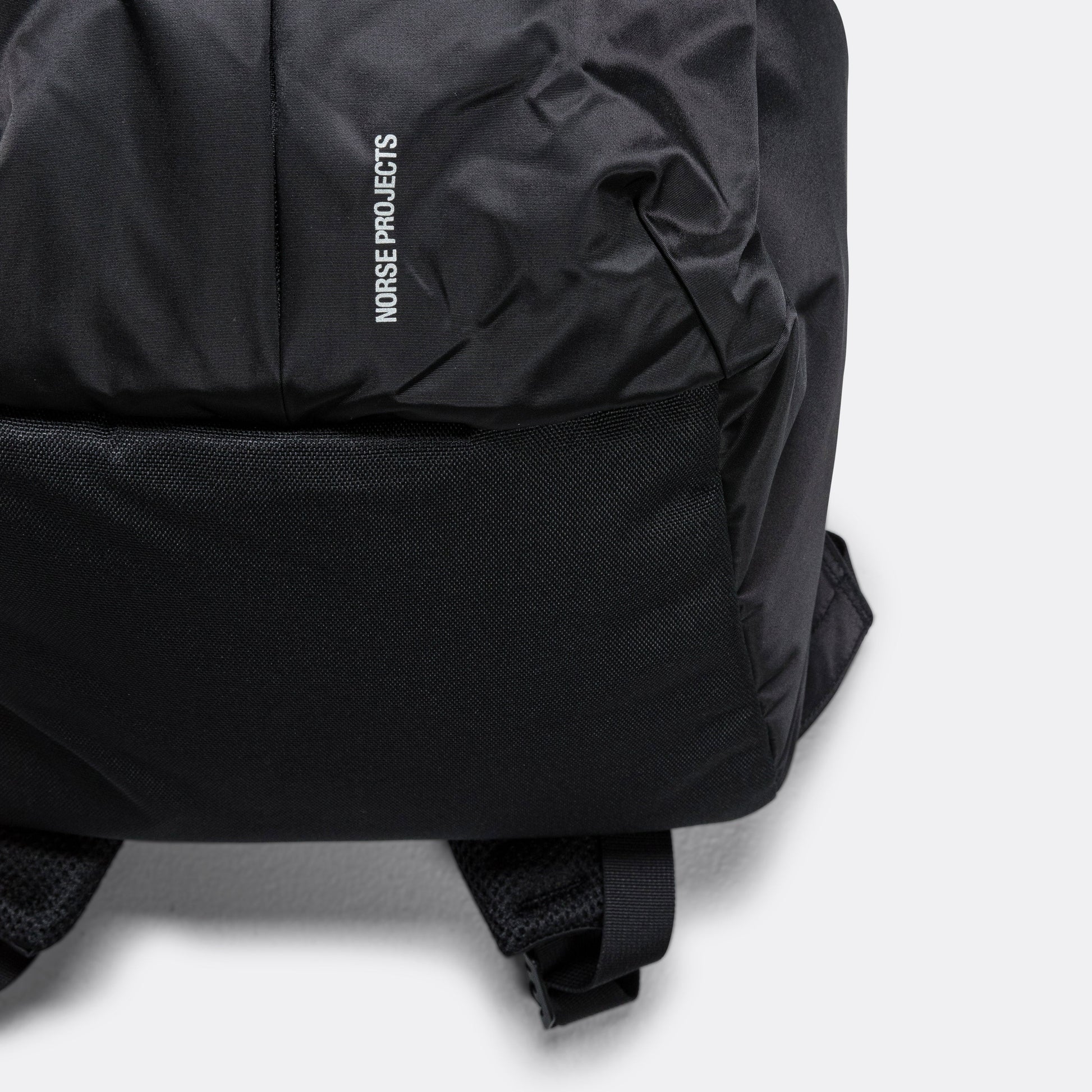 Day Pack Recycled Nylon Twill - Black