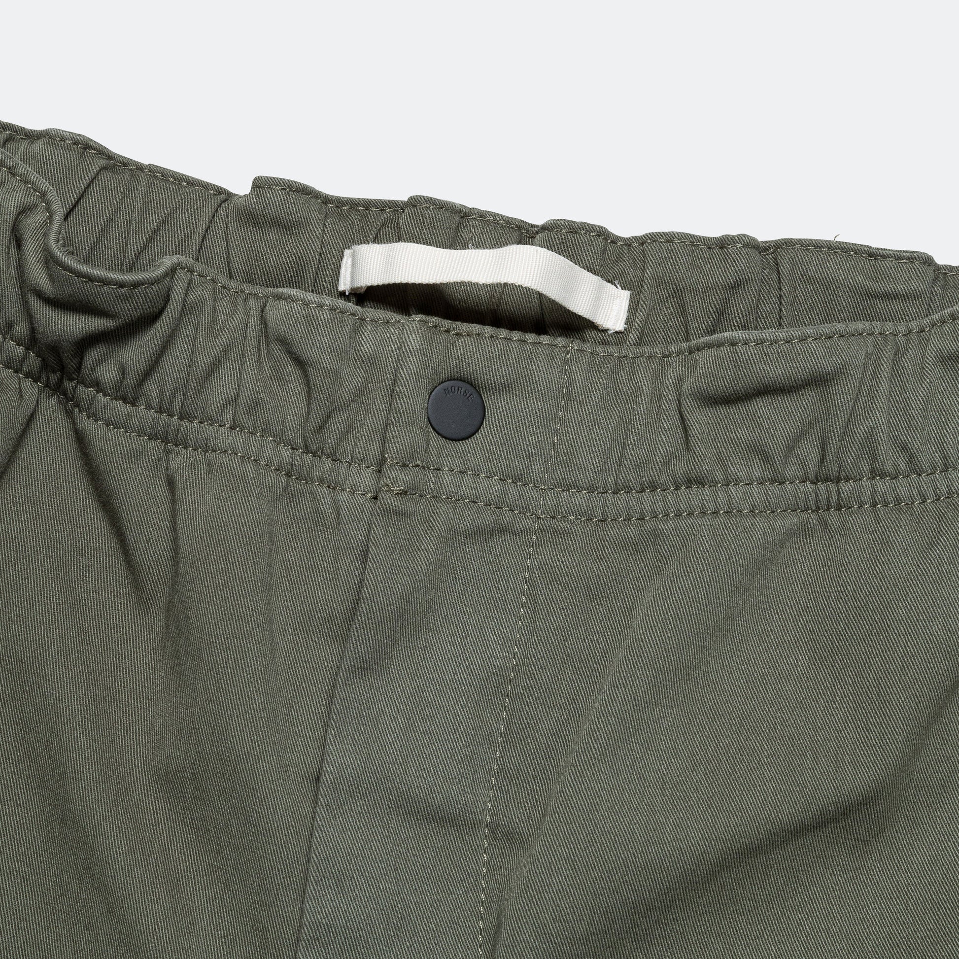 Ezra Light Stretch Trouser - Spruce Green