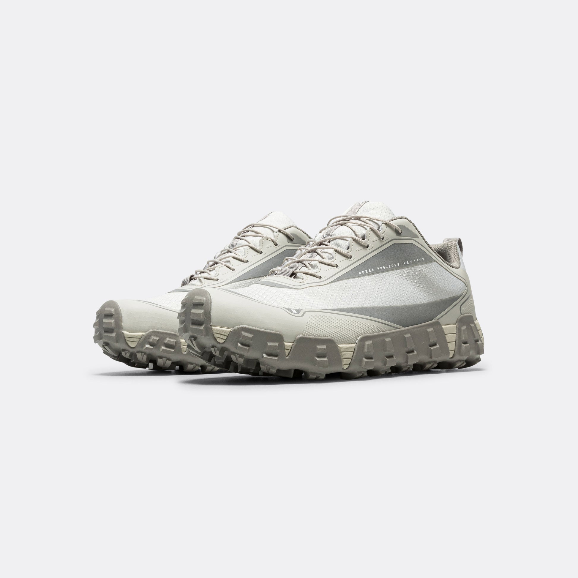 Lace Up Hyper Runner v08 - White