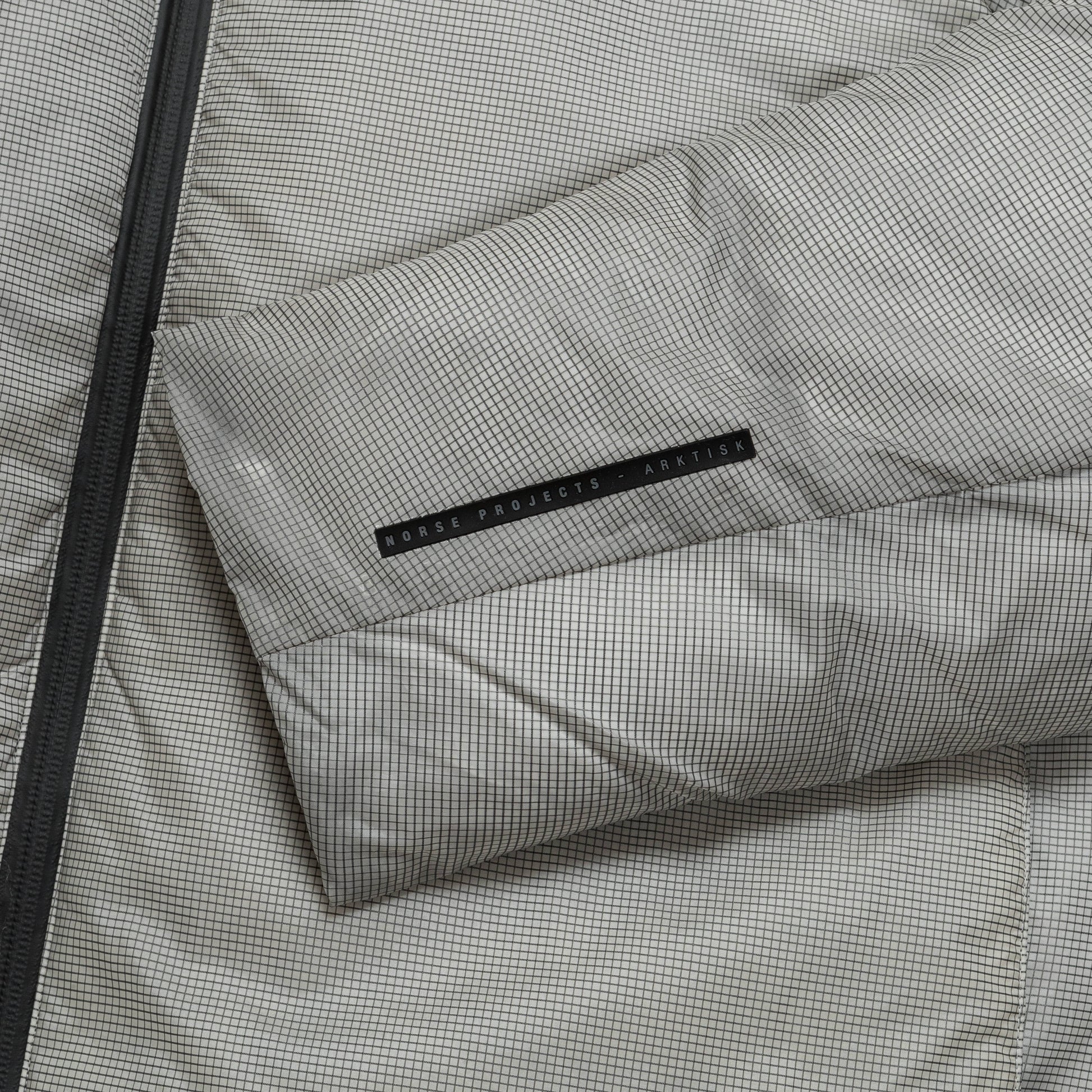 PASMO™ Rip-Stop Short Down Parka - Lucid White
