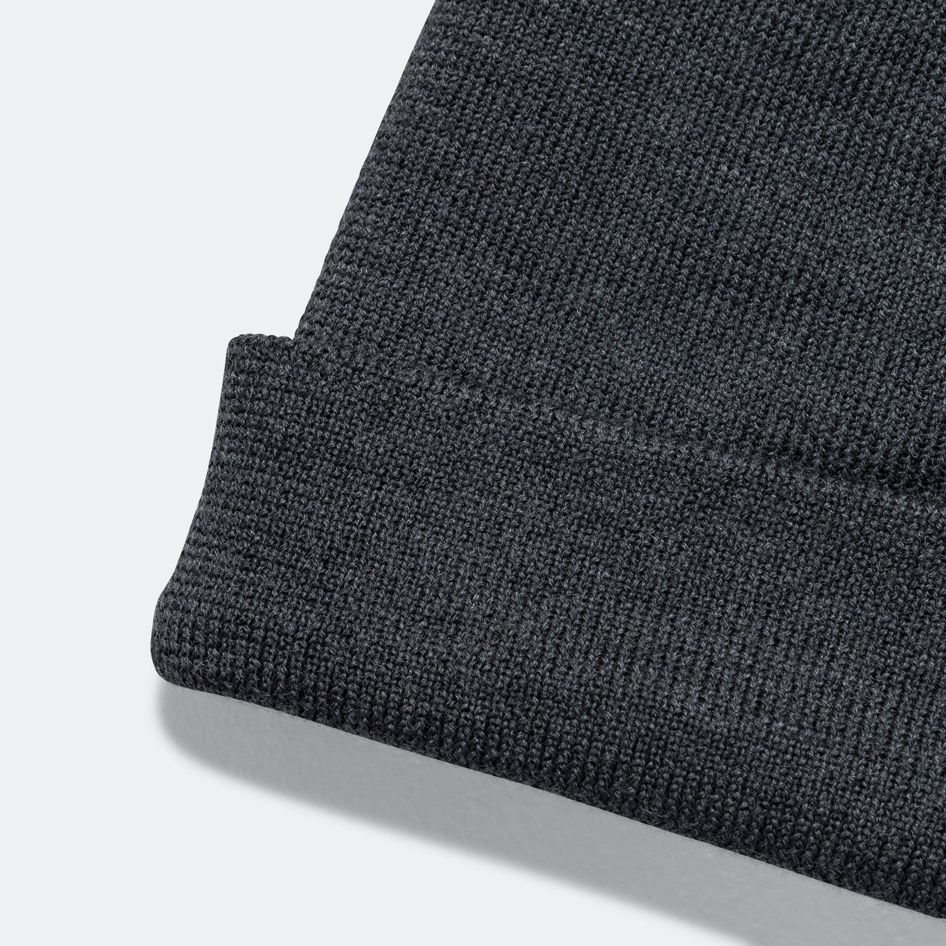Top Tech Beanie - Charcoal Melange
