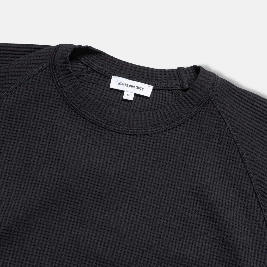 Kristian Relaxed Tech Waffle Sweater - Black
