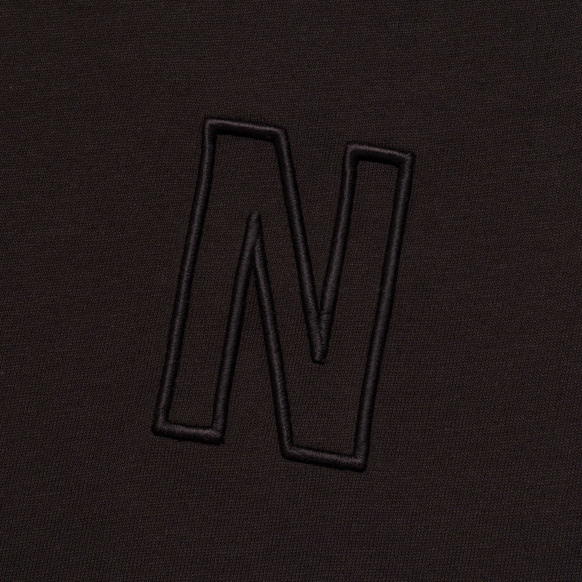 Simon Loose Organic Heavy Jersey N Logo T-Shirt - Espresso