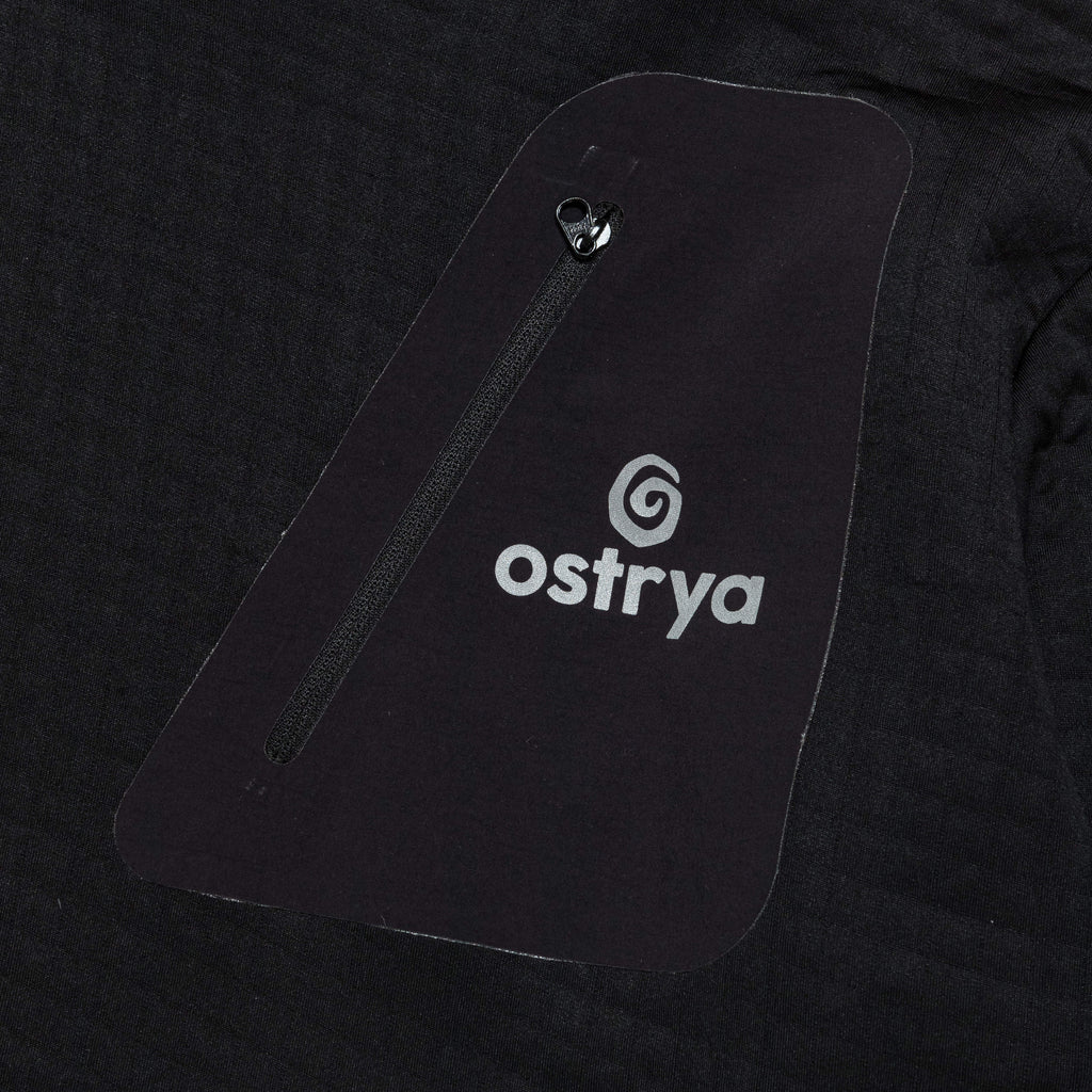Tessellate Fleece Sweater - Black