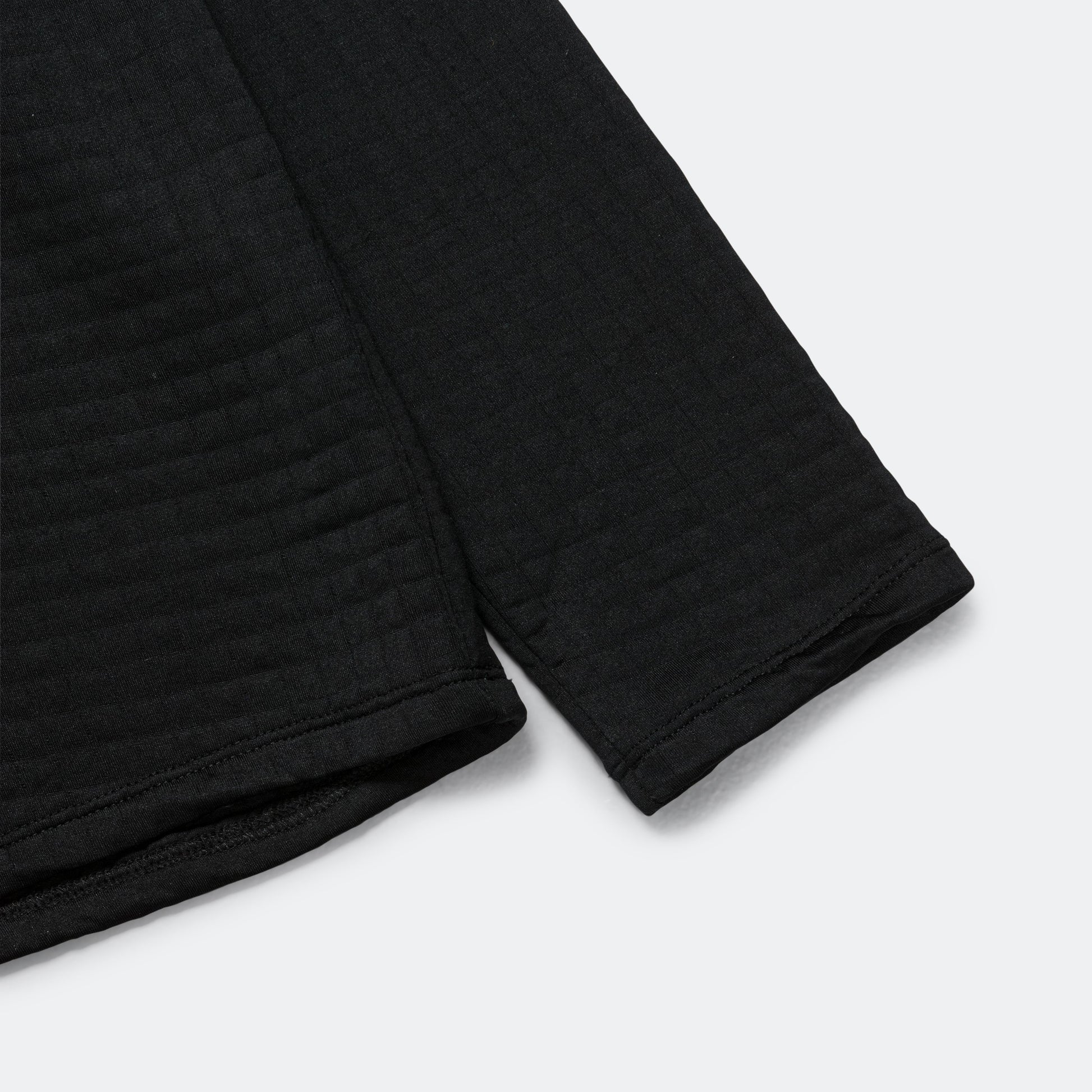 Tessellate Fleece Sweater - Black