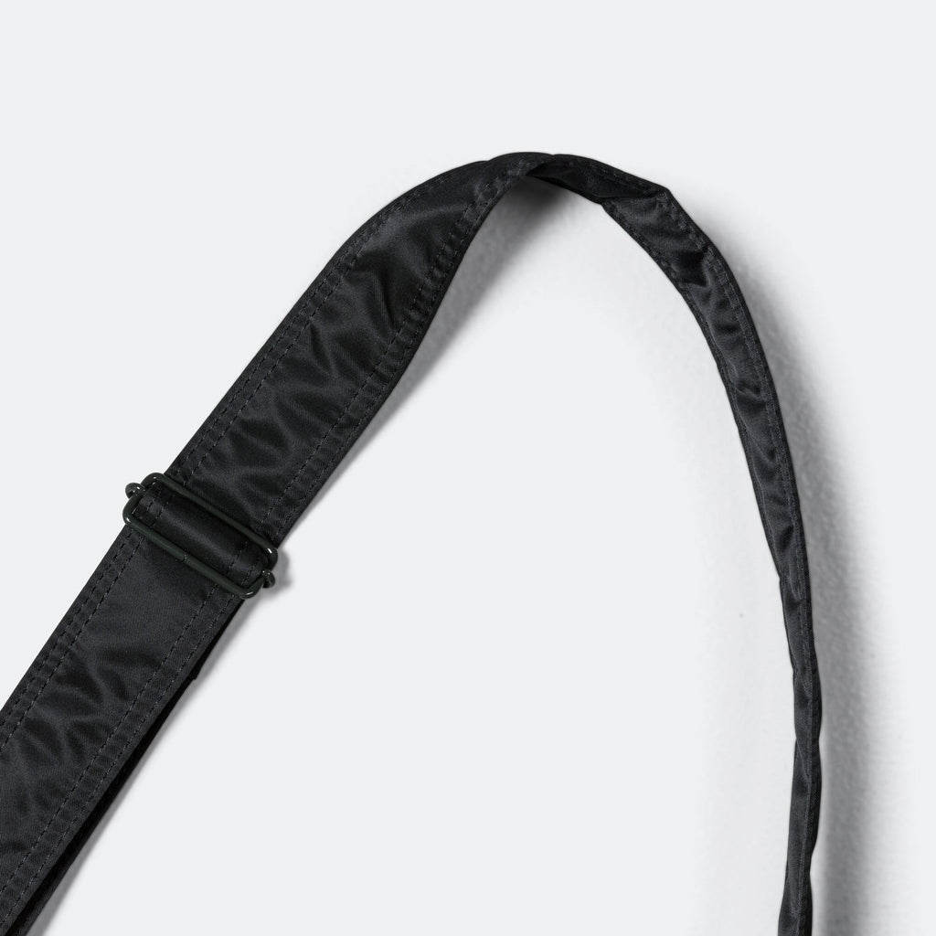 Tanker Shoulder Bag (L) - Black