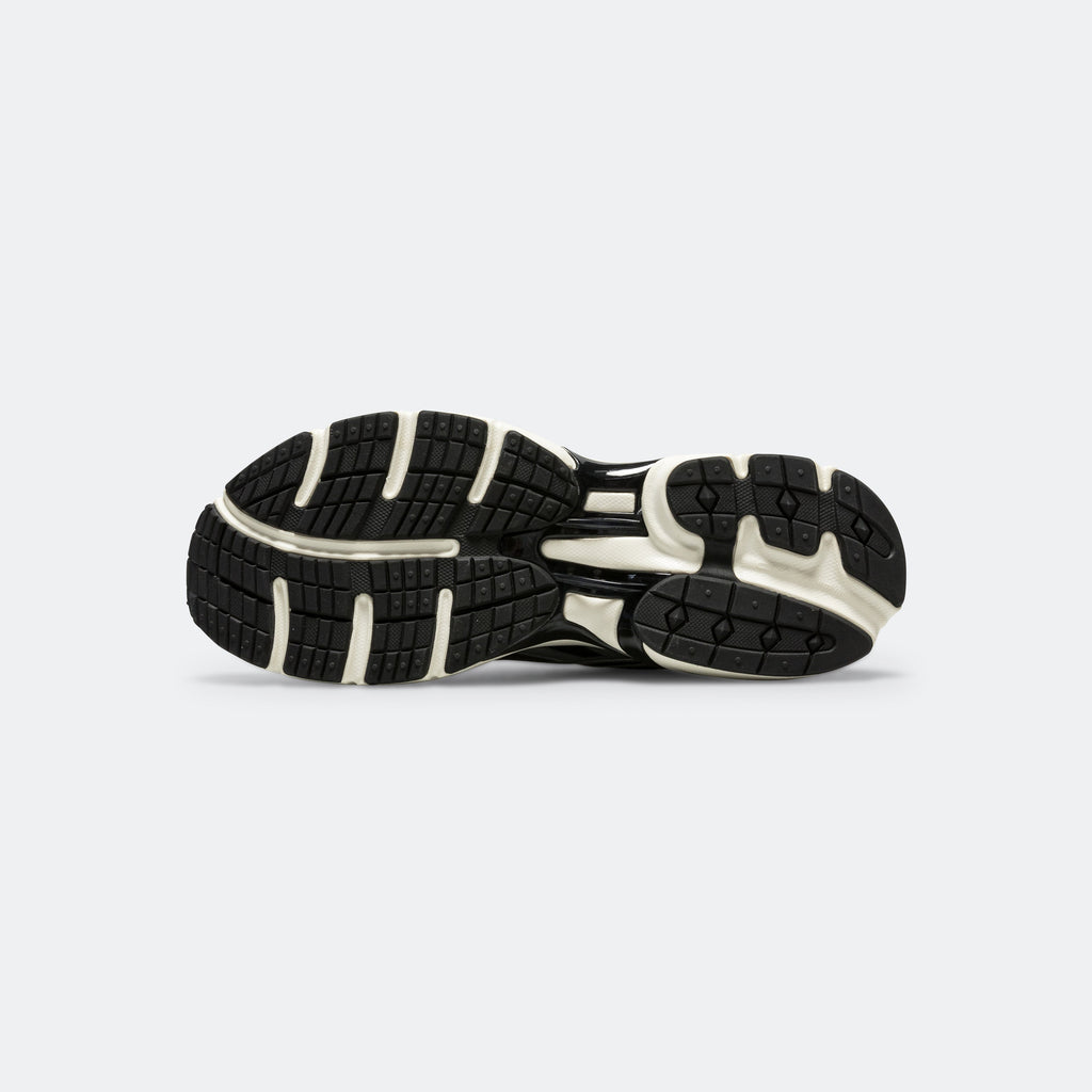 Premier Road Plus VI - Silver Metallic/White/Black