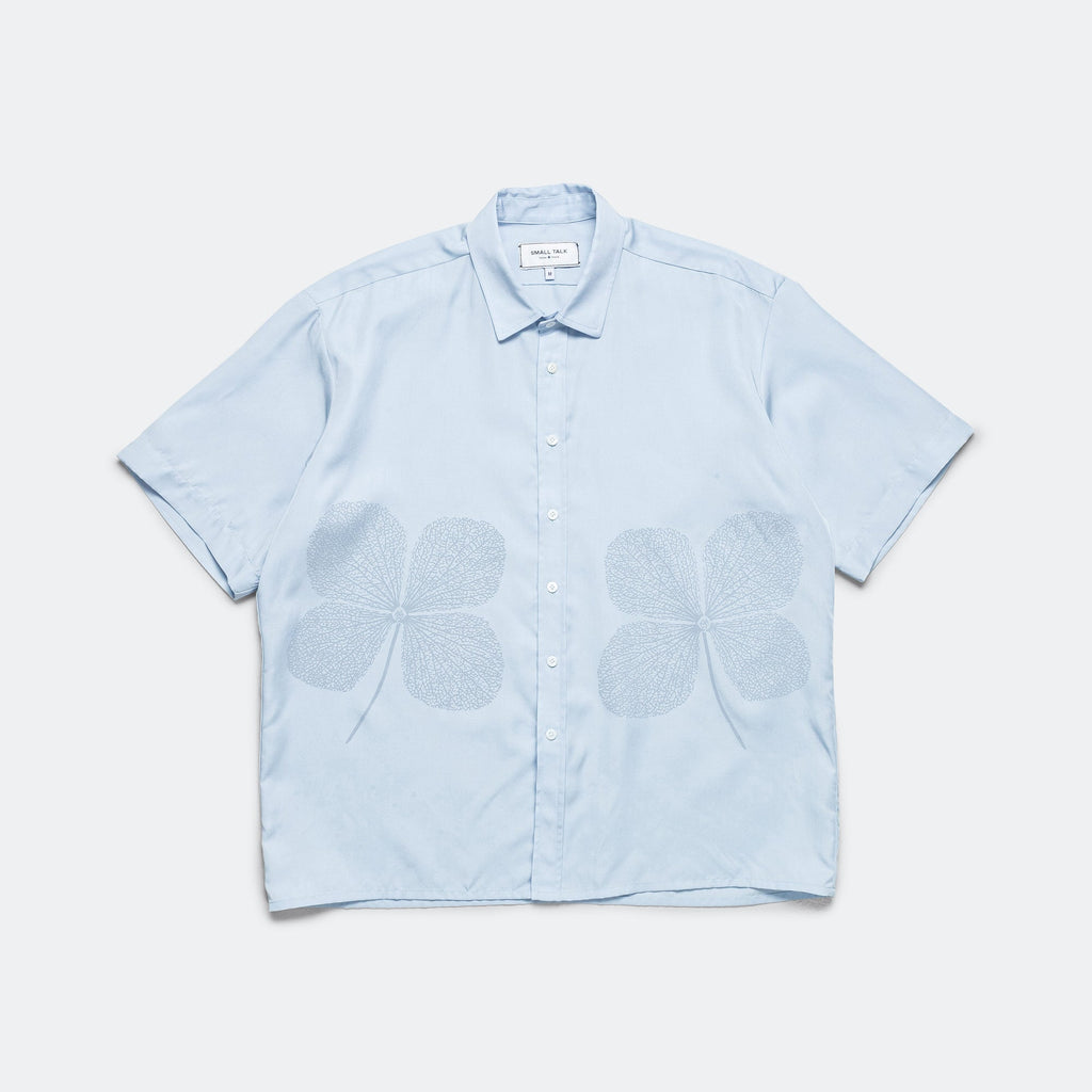 S/S Button Down - Pale Blue/Phantom Clover Print