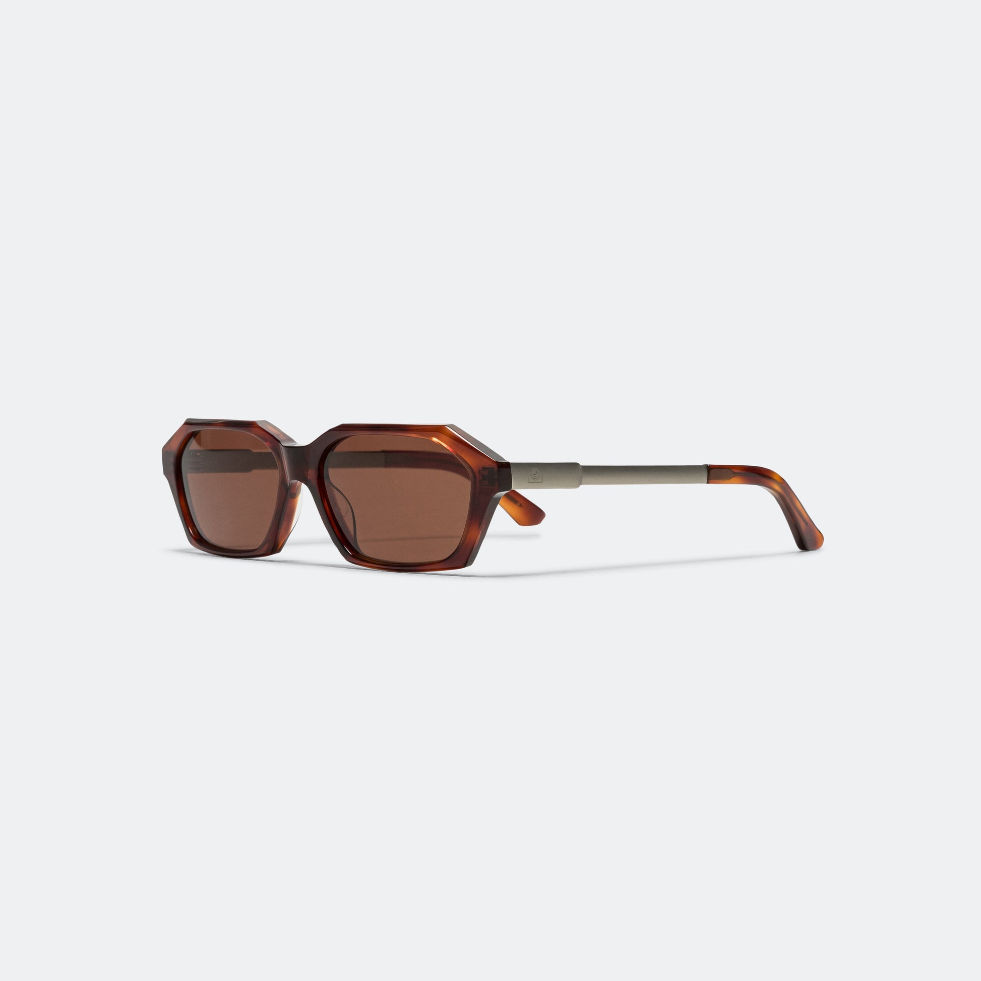 SUB011 - Brown Tortoise Shell/Brown