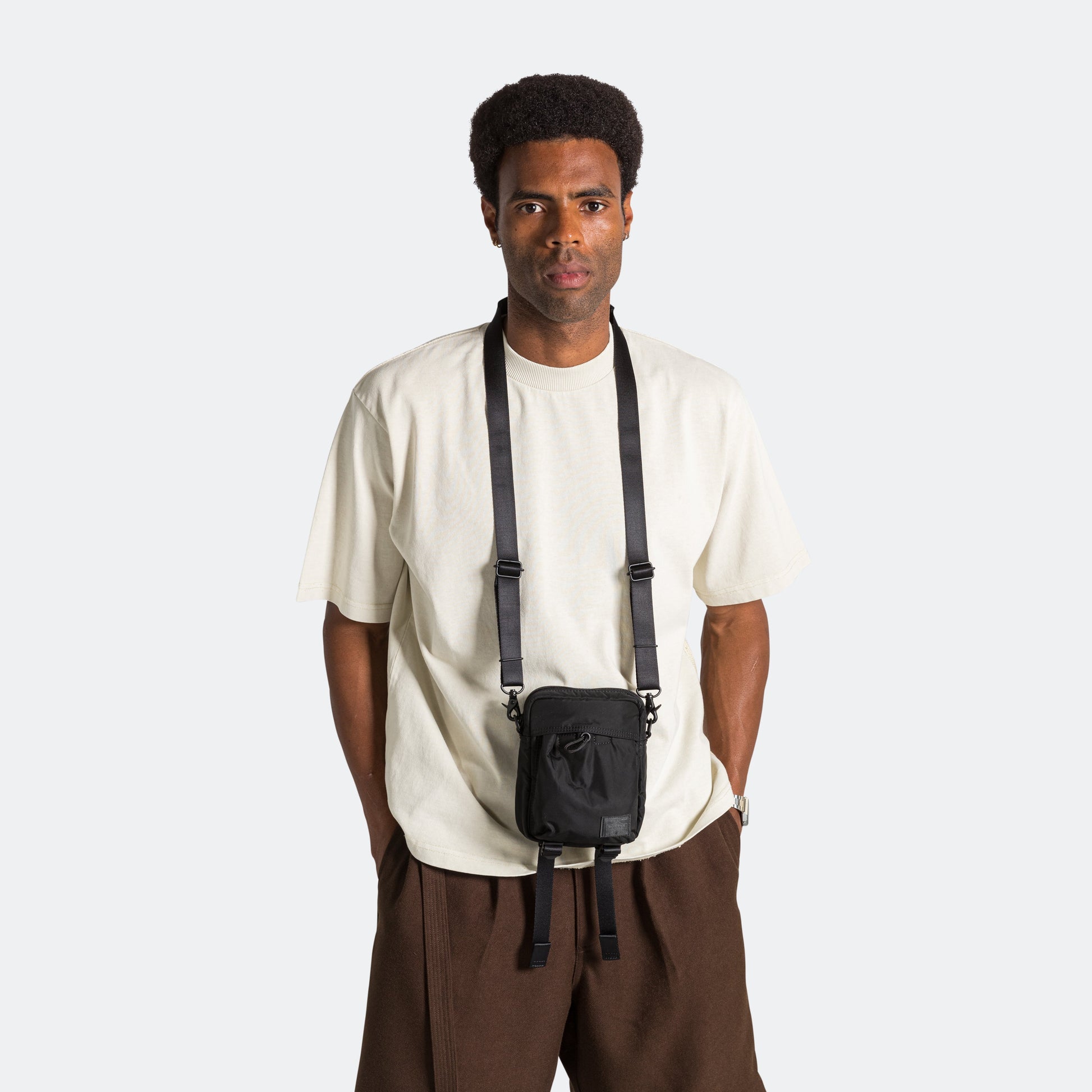 Senses Vertical Shoulder Bag - Black
