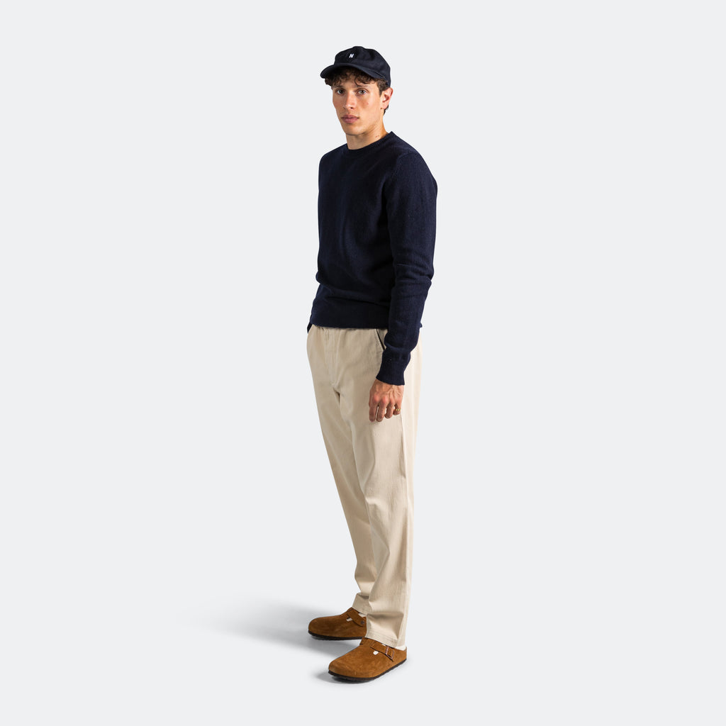 Ezra Light Stretch Trouser - Oatmeal