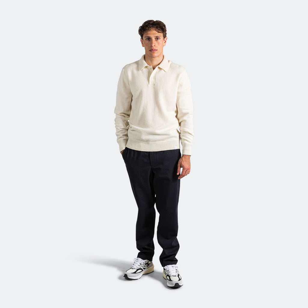 Ezra Light Stretch Trouser - Dark Navy