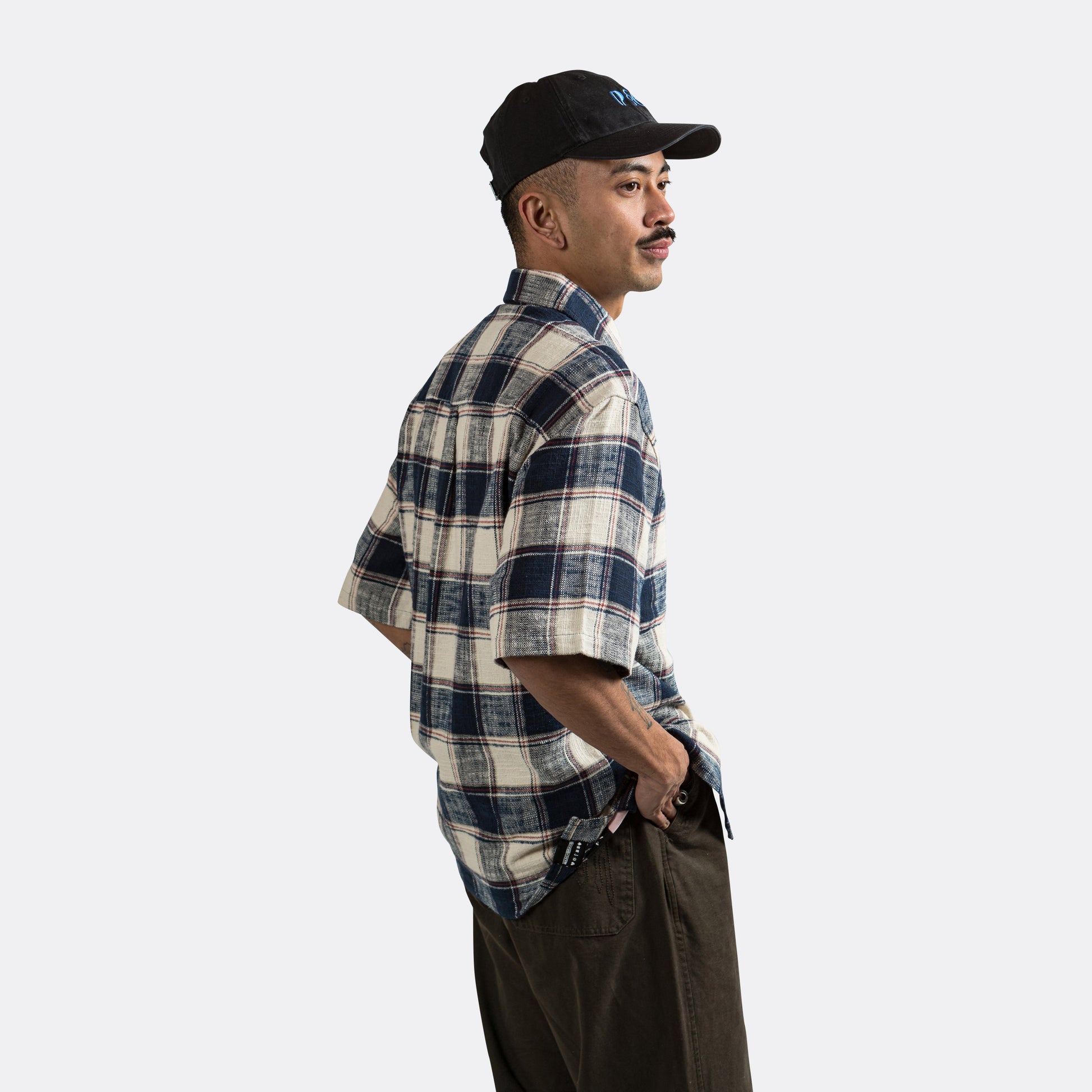 SS Pocket Shirt - Cream/Navy Plaid