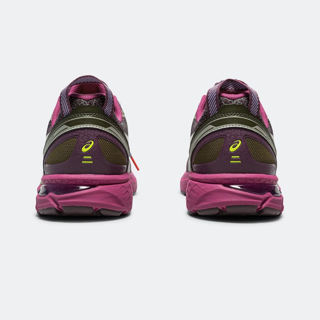 GEL-Terrain x UP THERE - Purple/Lavendar