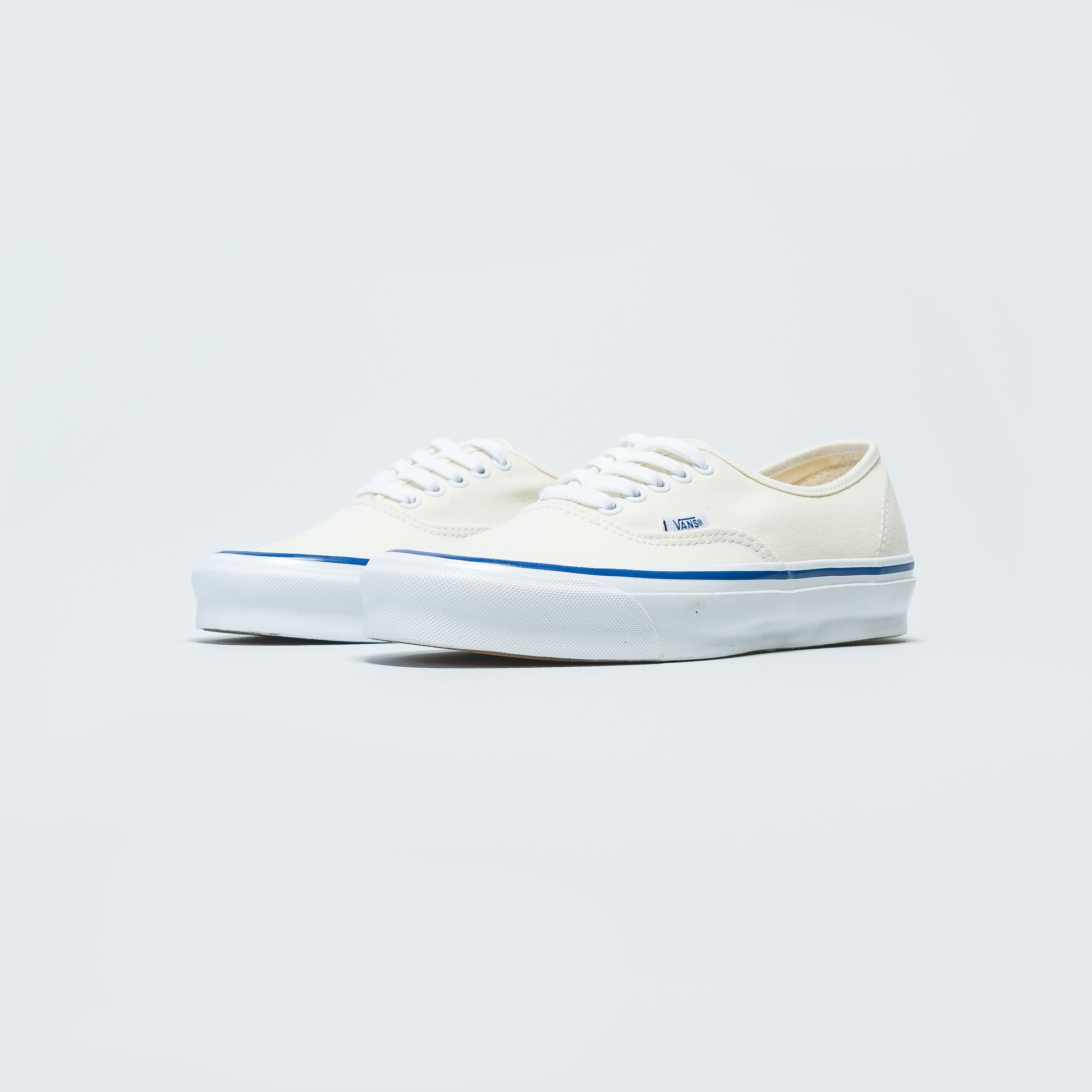 OG Authentic LX - Classic White/White