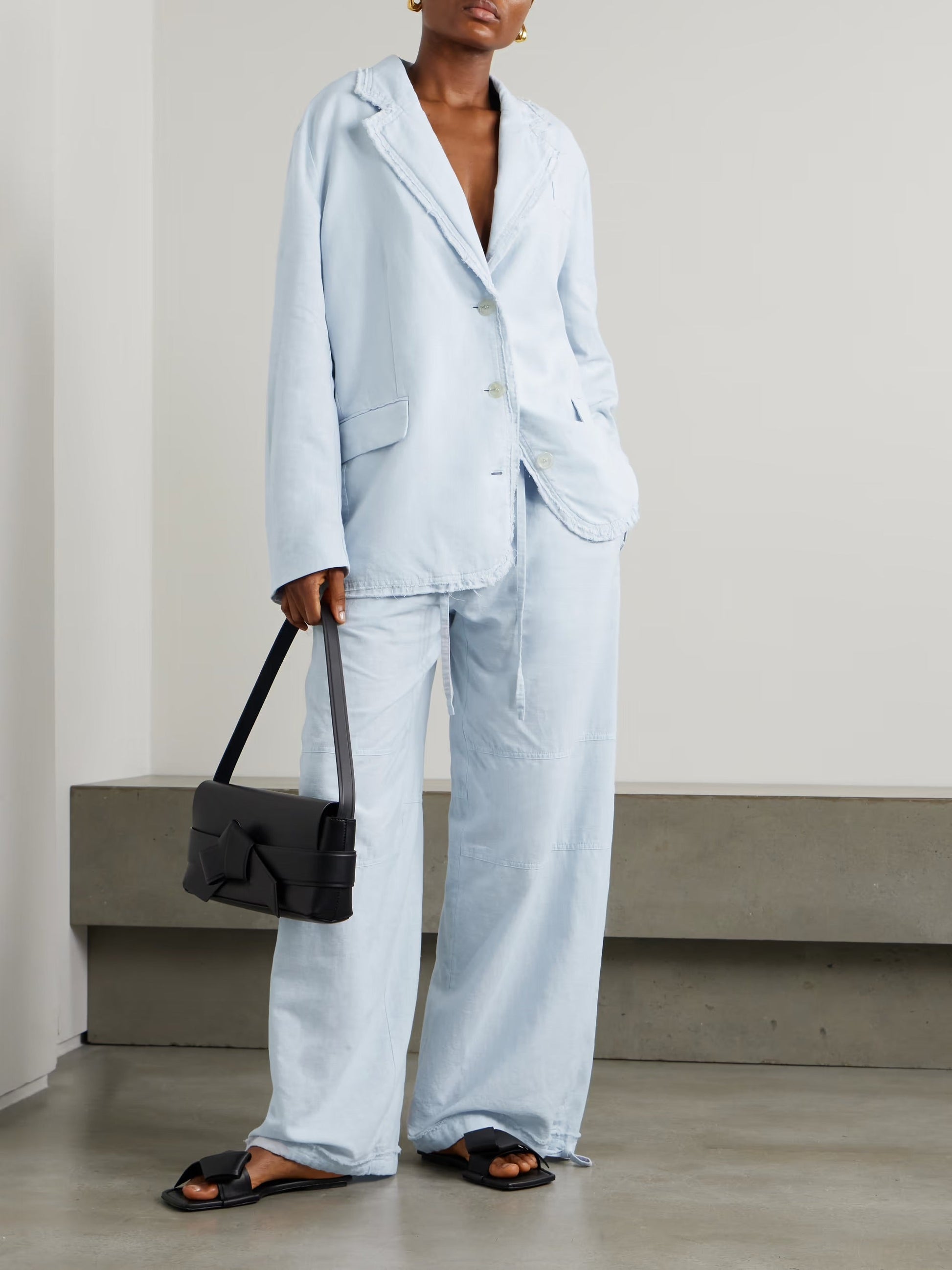 Oversized frayed cotton and linen-blend blazer - Blue