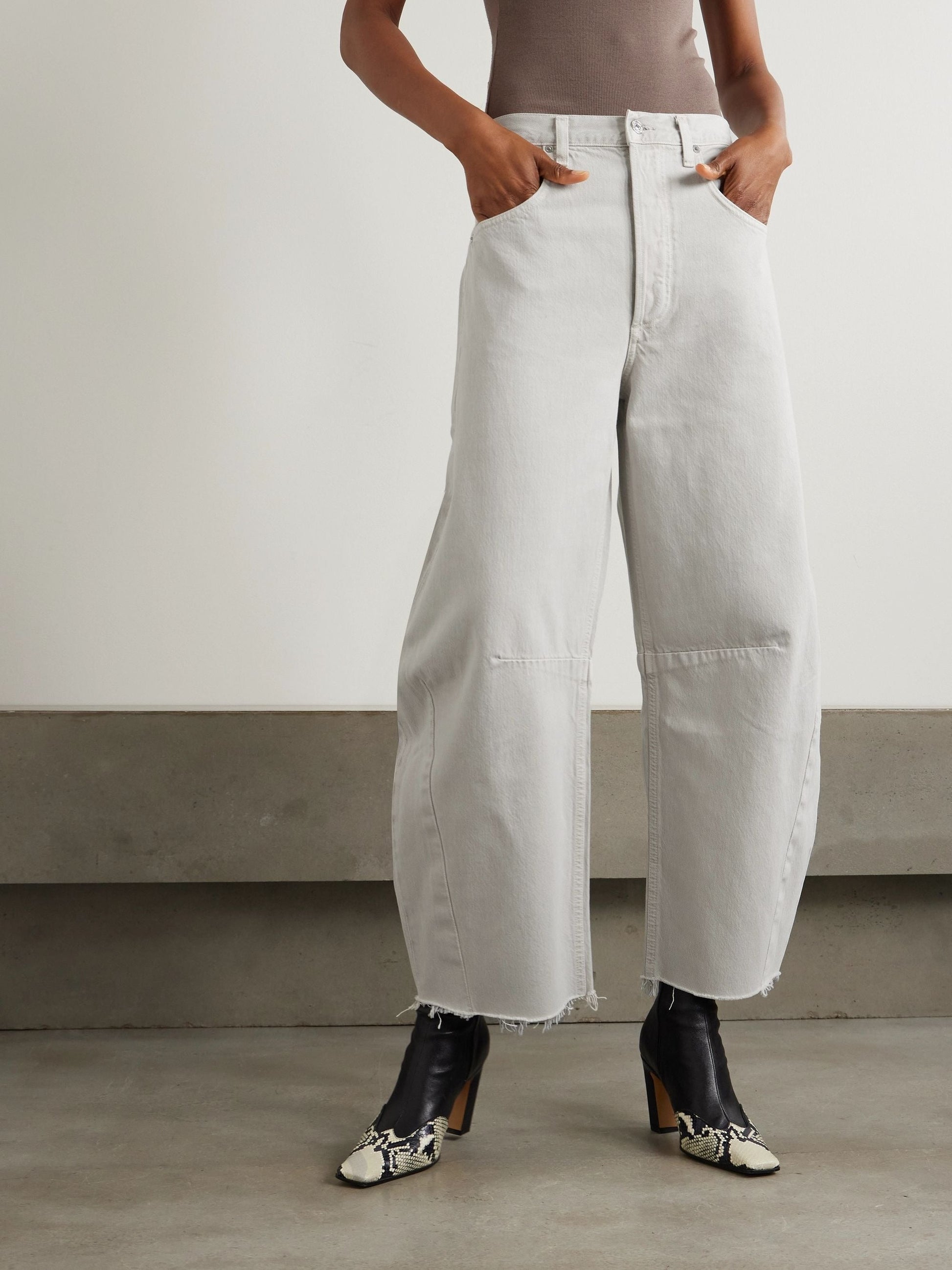 Horseshoe high-rise barrel-leg jeans